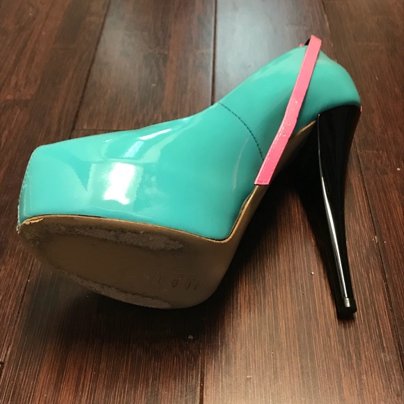 Giuseppe Color Block Peep Toe with Ankle strap - Picture 3 of 8